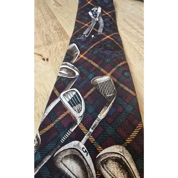 Stuart Ashley Men's Neck Tie Golf Multicolor 100% Silk USA Made - Picture 1 of 8